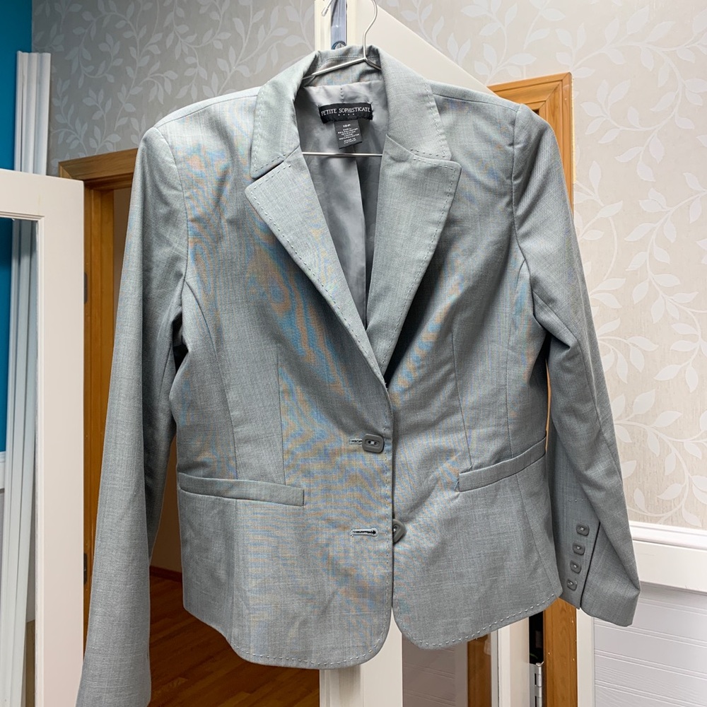 Size 10P Suit Jacket.